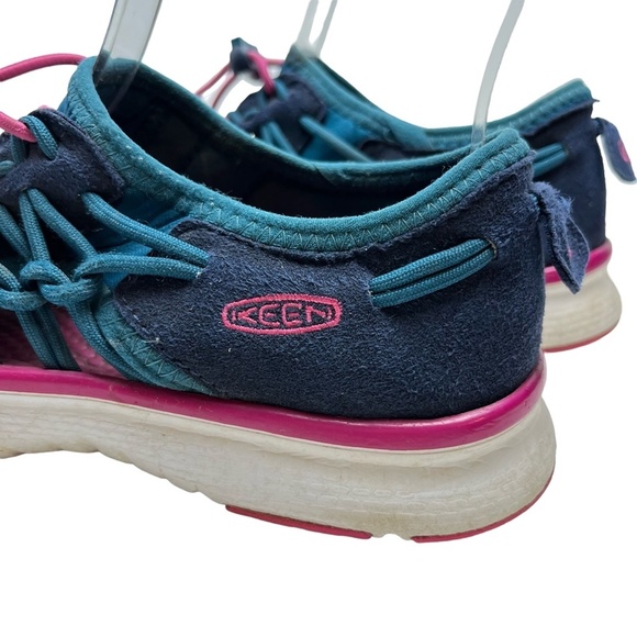KEEN Teal Blue Pink Closed Toe Sneakers Sandals Hiking Fishing Camping Shoes 5 - Picture 10 of 15